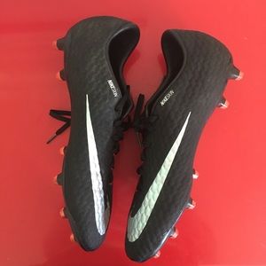 Nike hypervenom soccer cleats